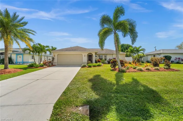 2008 Bolado Pkwy, Cape Coral Fl 33990