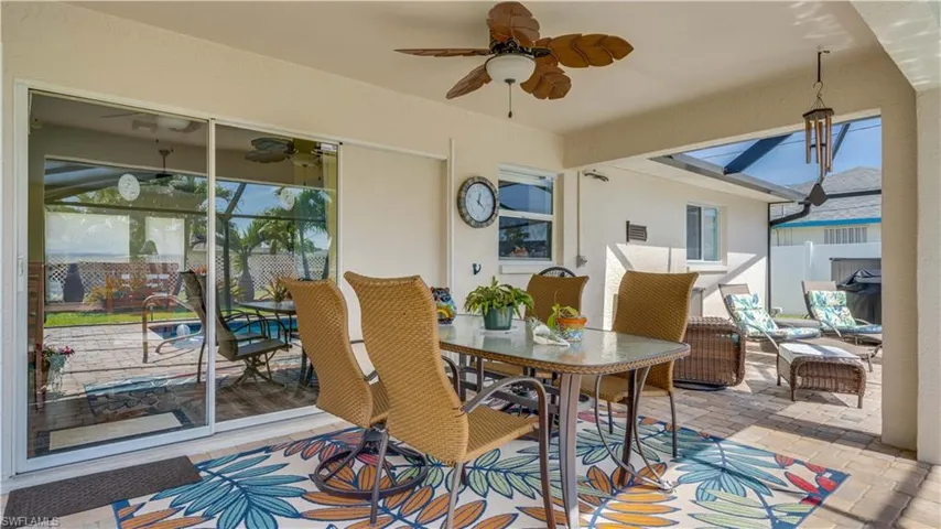 2008 Bolado Pkwy, Cape Coral Fl 33990