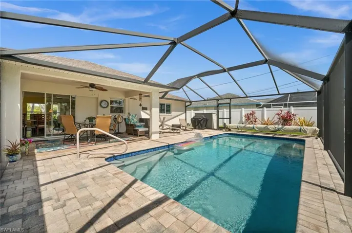 2008 Bolado Pkwy, Cape Coral Fl 33990