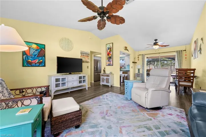 2008 Bolado Pkwy, Cape Coral Fl 33990