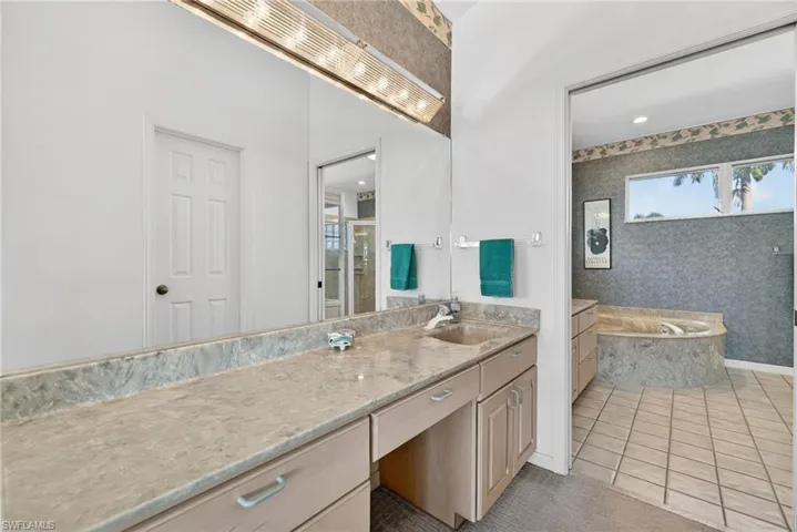 489 Adirondack Ct, Marco Island, Florida 34145