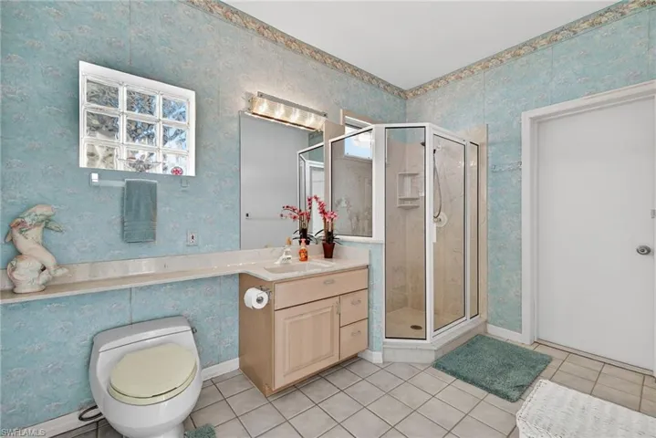 489 Adirondack Ct, Marco Island, Florida 34145