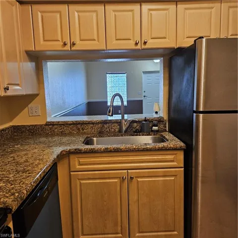 8423 Bernwood Cove Loop # 409, Fort Myers, Florida 33966