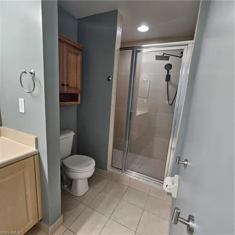 8423 Bernwood Cove Loop # 409, Fort Myers, Florida 33966