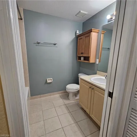 8423 Bernwood Cove Loop # 409, Fort Myers, Florida 33966