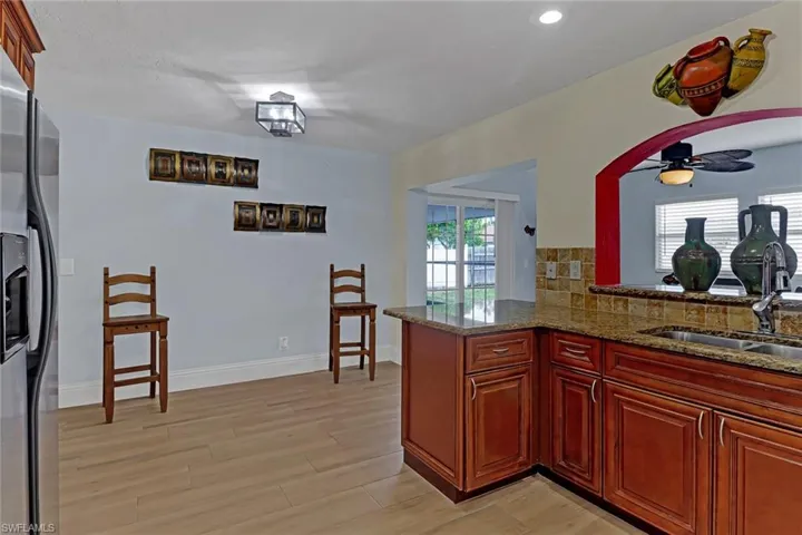 1821  52nd SW ST, Naples, FL 34116