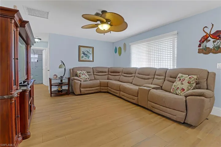 1821  52nd SW ST, Naples, FL 34116