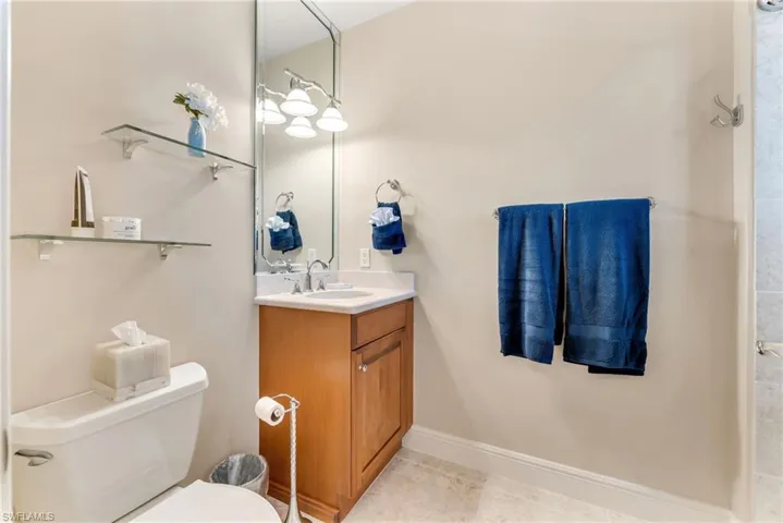 580 El Camino Real 3504, Naples, Florida 34119