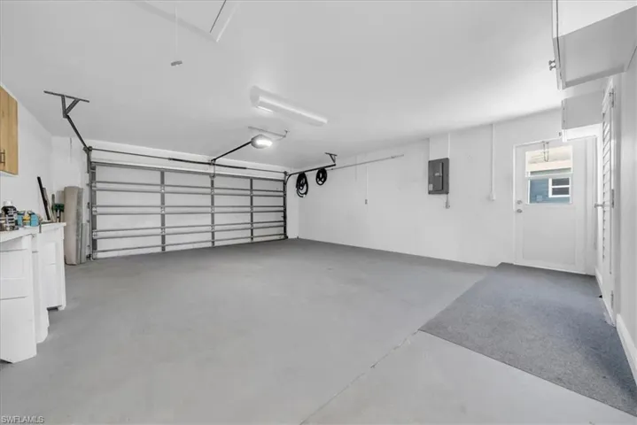 128 San Salvador St, Naples, Florida 34113