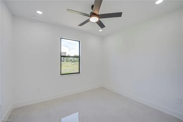 3500 33rd St Sw, Lehigh Acres, Florida 33976