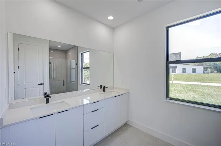 3500 33rd St Sw, Lehigh Acres, Florida 33976