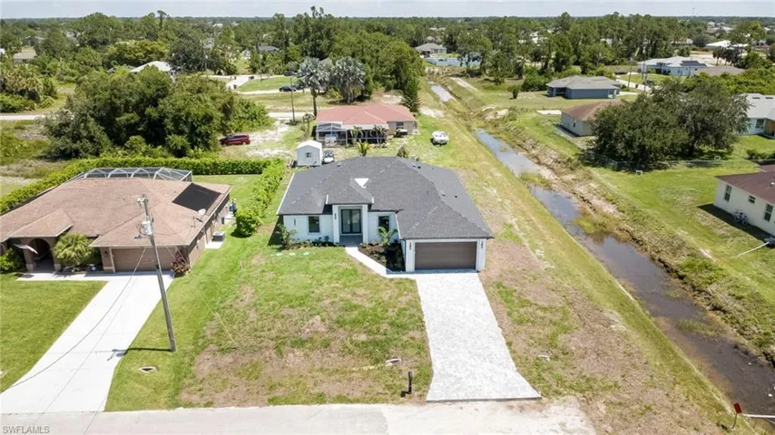 3500 33rd St Sw, Lehigh Acres, Florida 33976