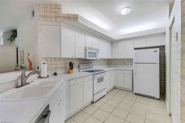 23721 Old Port Rd 102, Estero, Florida 34135