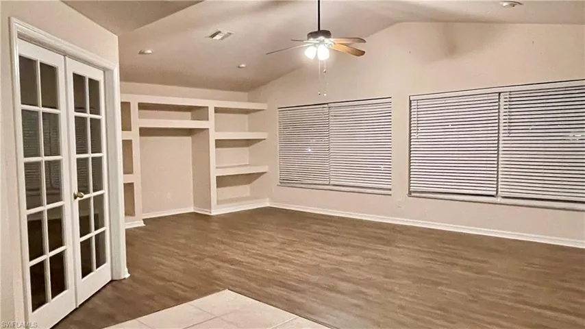 17 SE 15th  AVE, Cape Coral, FL 33990
