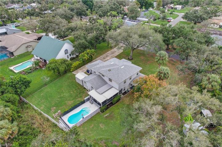 7305 Sean LN, NORTH FORT MYERS FL 33917
