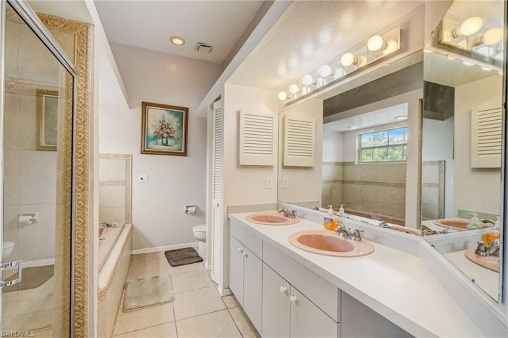 7305 Sean LN, NORTH FORT MYERS FL 33917