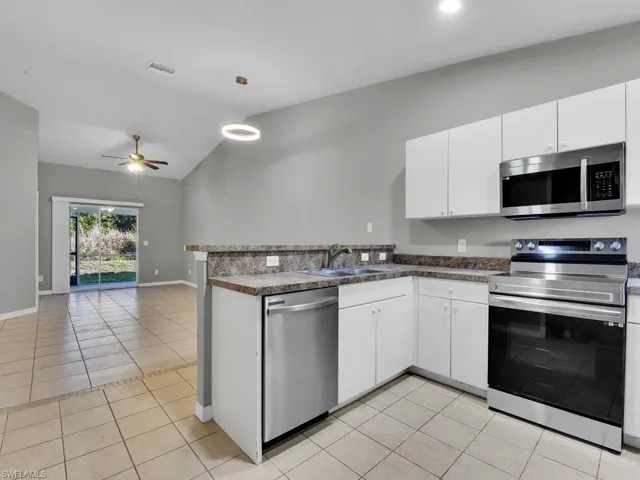 801 Meadow Rd 801, Lehigh Acres, Florida 33936