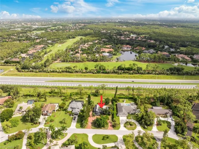 Birds eye view of property