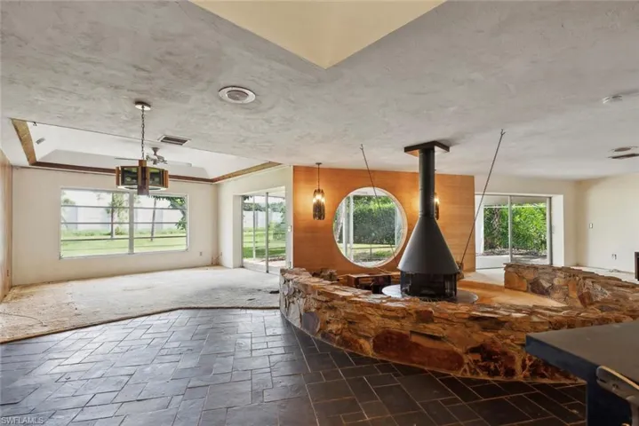 1825  Princess  CT, Naples, FL 34110