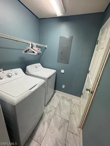 Washer & Dryer Included