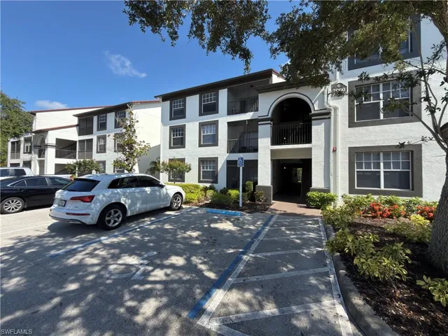 7960 Preserve Cir 624, Naples, Florida 34119