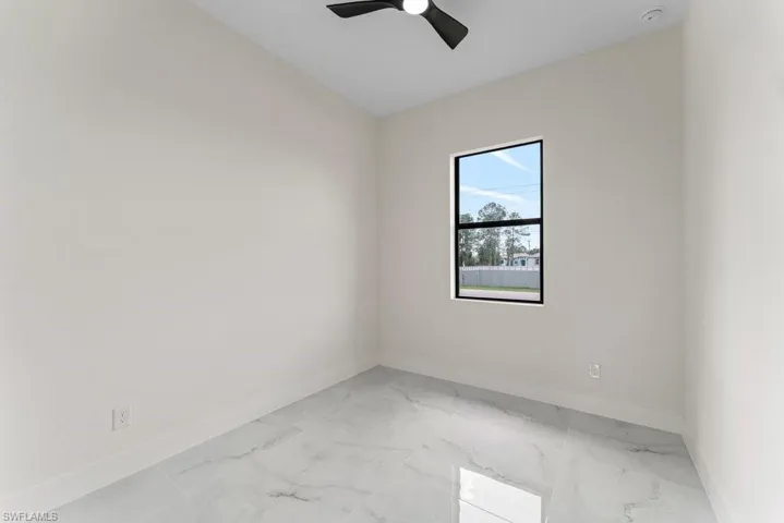 3804  8th SW ST, Lehigh Acres, FL 33976