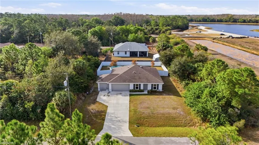 3319  40th W ST, Lehigh Acres, FL 33971