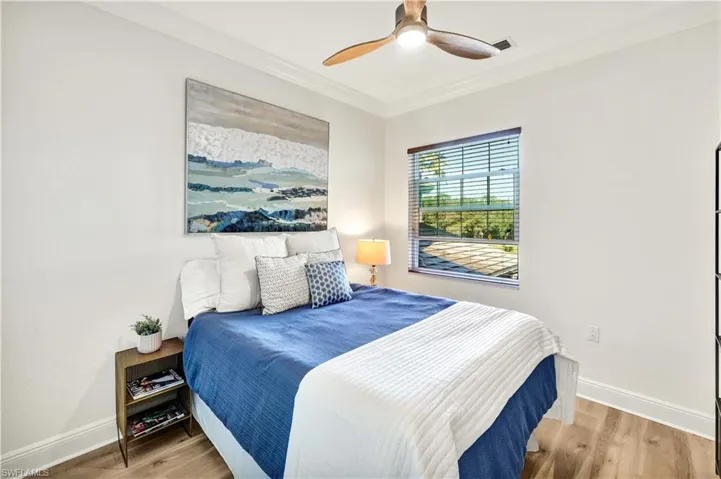 3rd Bedroom / Den