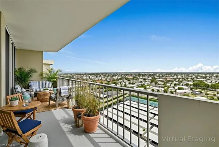 Balcony with an outdoor hangout area