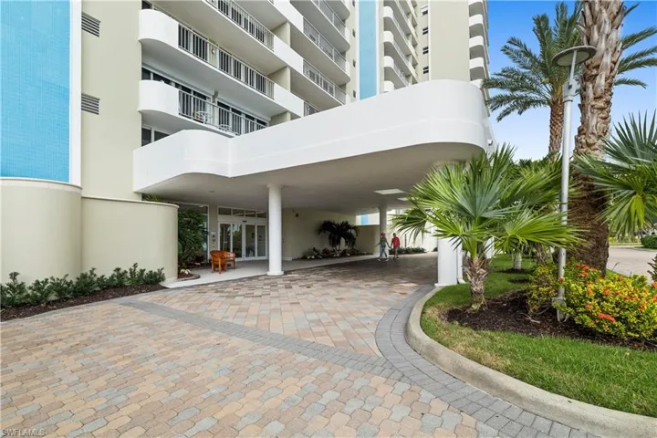 140  Seaview  CT, Marco Island, FL 34145
