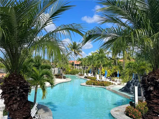 6810  Beach Resort  DR, Naples, FL 34114