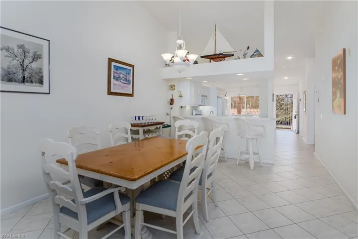 6810  Beach Resort  DR, Naples, FL 34114