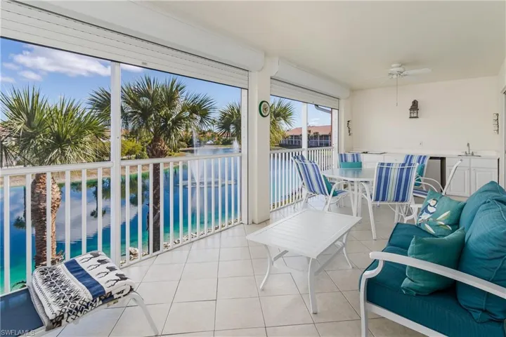6810  Beach Resort  DR, Naples, FL 34114