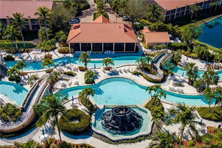 6810  Beach Resort  DR, Naples, FL 34114