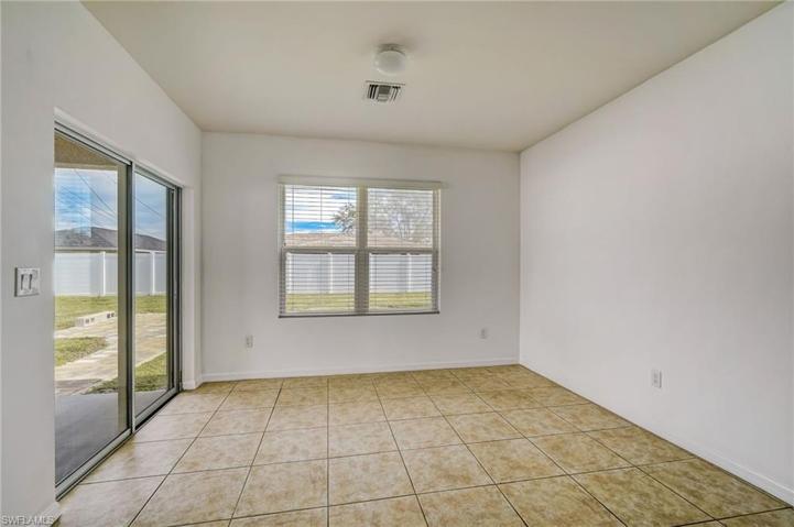 2709 SW 4th PL, CAPE CORAL FL 33914
