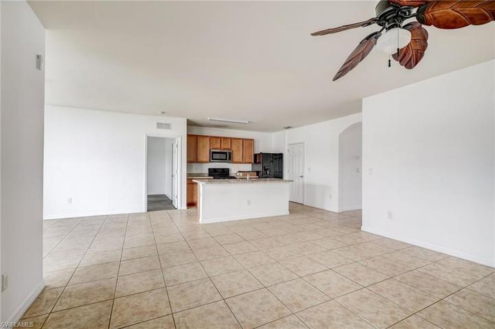 2709 SW 4th PL, CAPE CORAL FL 33914