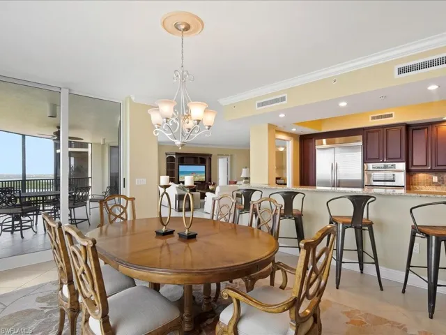 1050  Borghese  LN, Naples, FL 34114