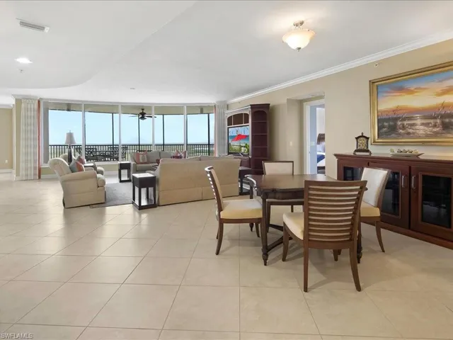 1050  Borghese  LN, Naples, FL 34114