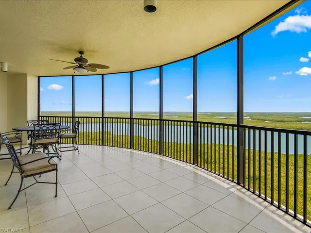 1050  Borghese  LN, Naples, FL 34114
