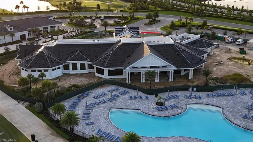 Bird's eye view of a pool area