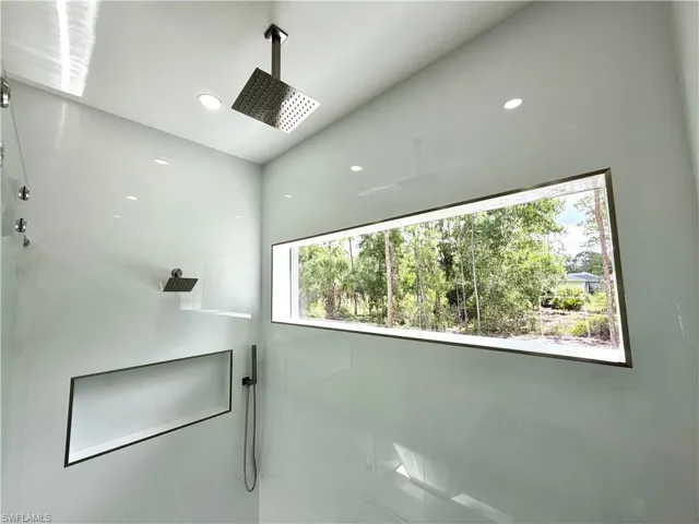 2514 56th Ave Ne, Naples, Florida 34120