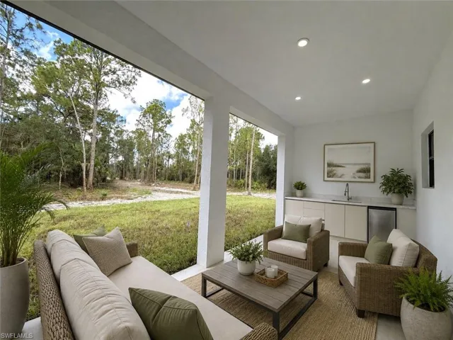 2514 56th Ave Ne, Naples, Florida 34120