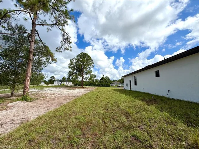 2514 56th Ave Ne, Naples, Florida 34120