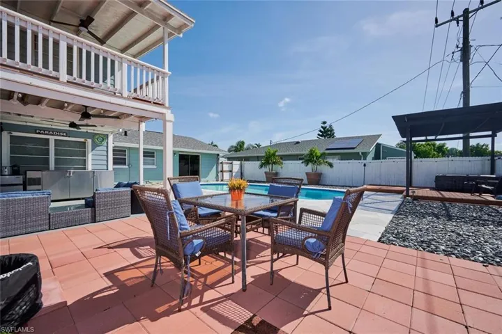 2212 Crystal Dr, Fort Myers, Florida 33907
