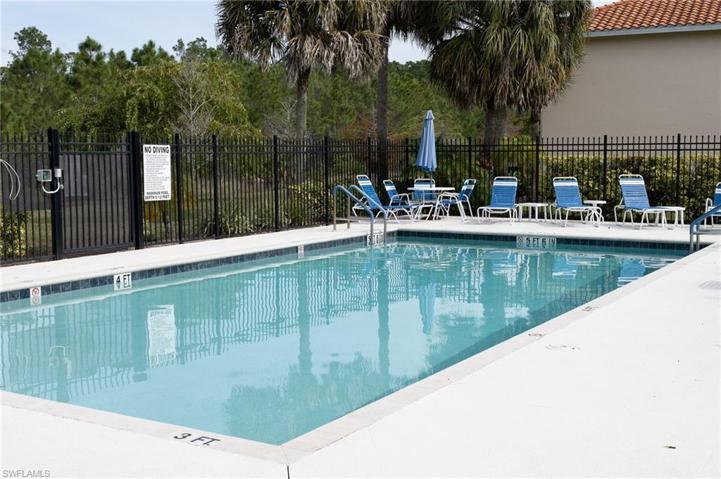 411 Valerie WAY # 101, NAPLES FL 34104