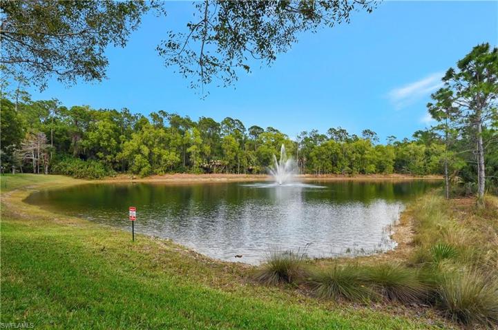 411 Valerie WAY # 101, NAPLES FL 34104
