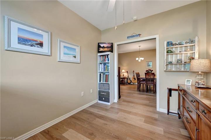 411 Valerie WAY # 101, NAPLES FL 34104