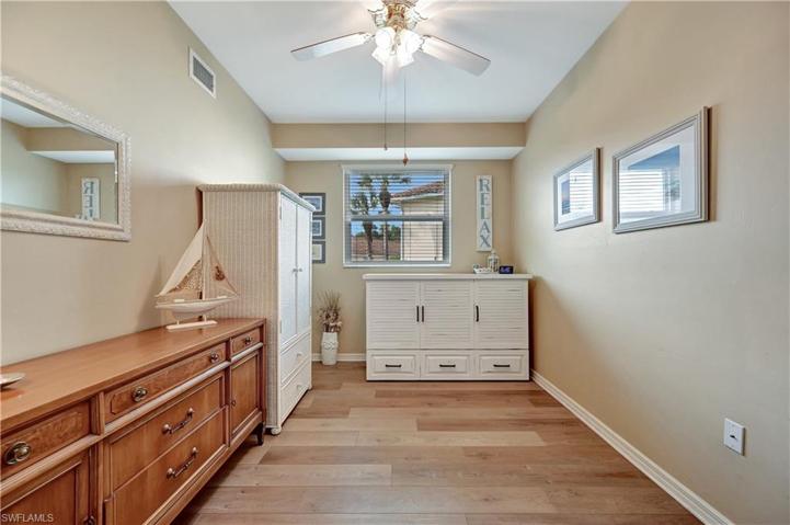 411 Valerie WAY # 101, NAPLES FL 34104