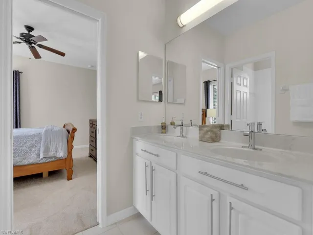 Jack-n-Jill Bath - Second Floor