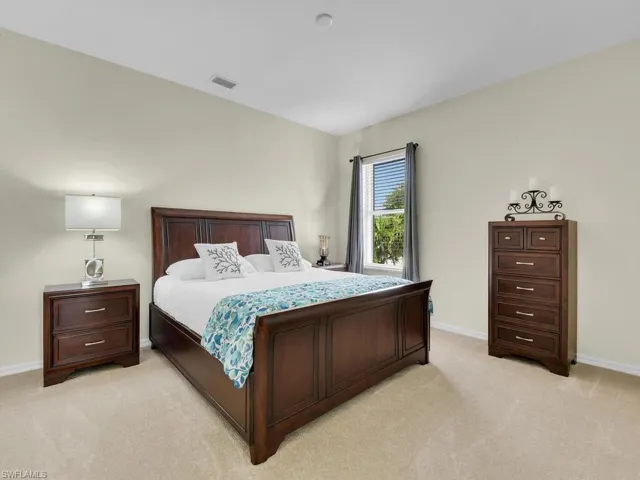 Guest Room 3 - Second Floor